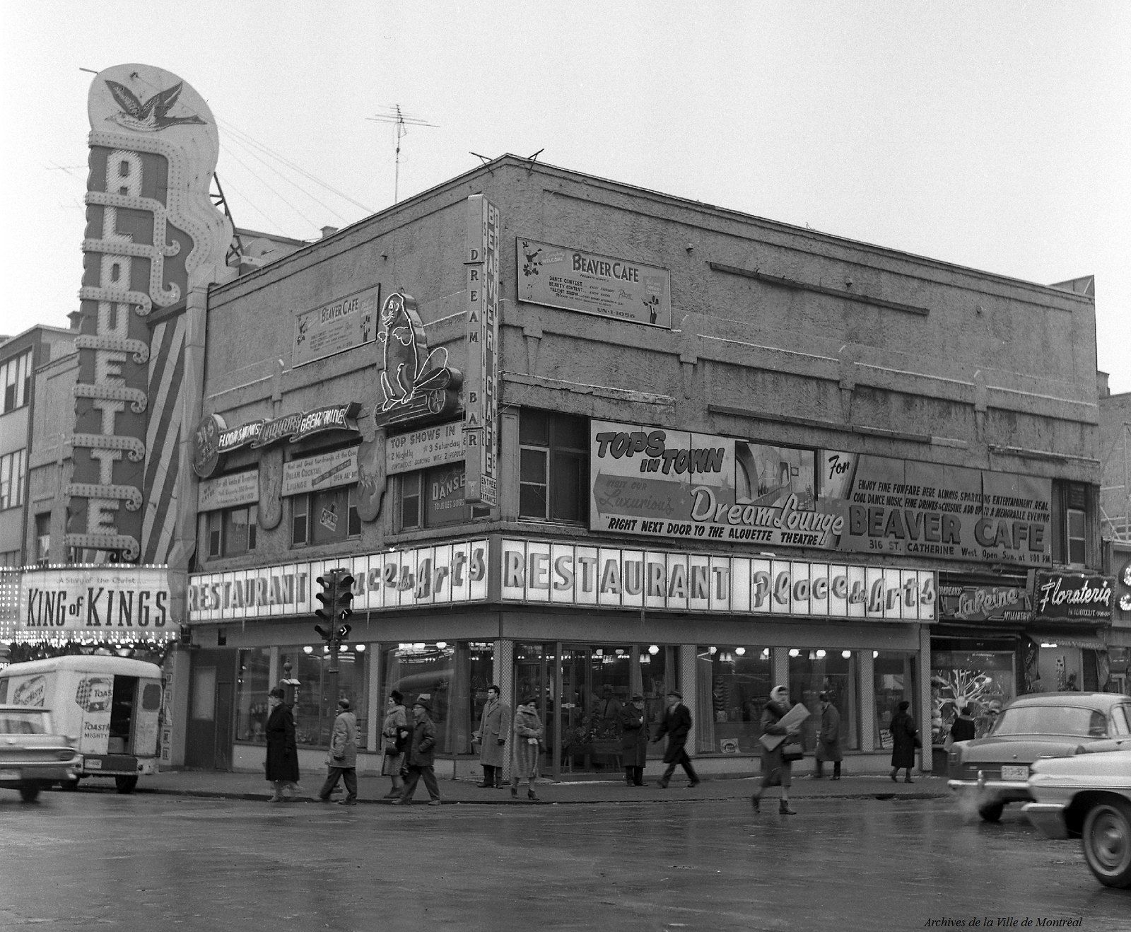 Café Beaver (Montréal) — façade / salle