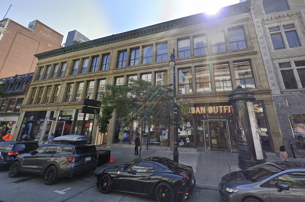 Google Earth — Urban Outfitters