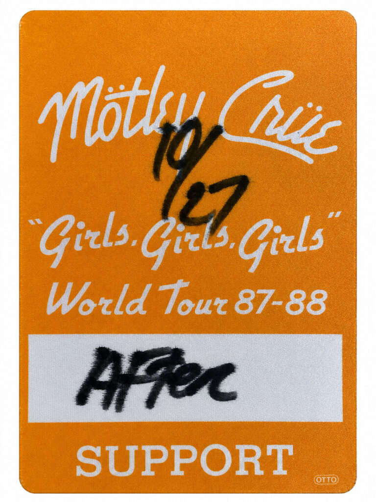MÖTLEY CRÜE WHITESNAKE
